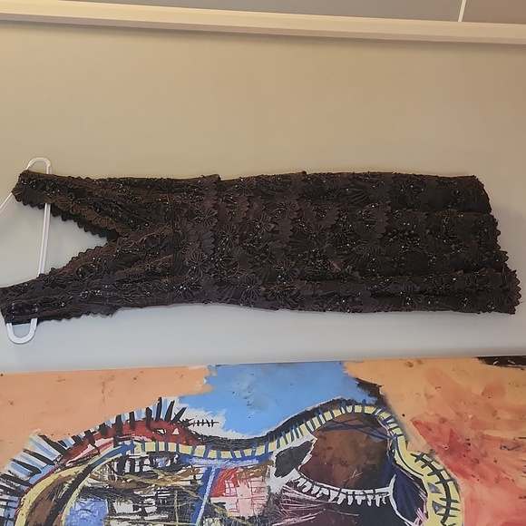 Le Chateau beautiful beaded dress - Picture 1 of 4